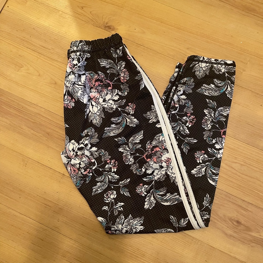 L Floral Print Leggings with White Stripes down the sides